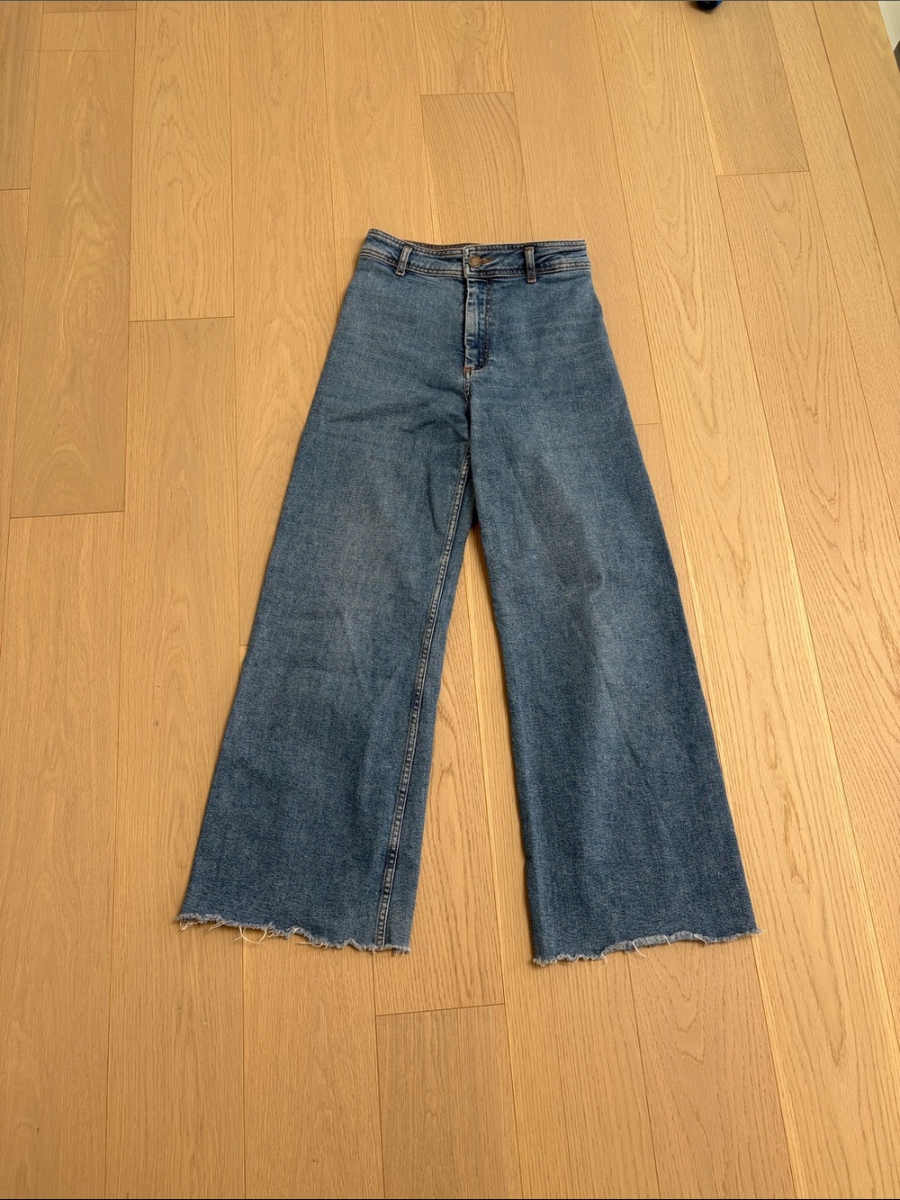 Zara Marine Wide-Leg Flared Jeans in Faded Blue